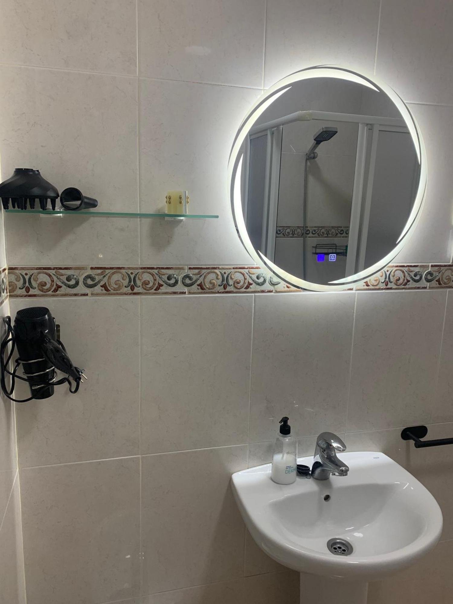 Apartamento Centrico A 1Km De La Playa. ポンテデウメ エクステリア 写真